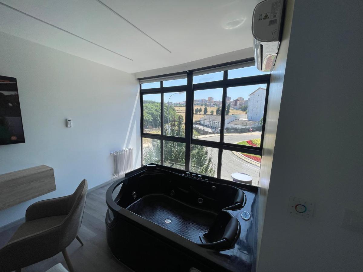 La Lujuria Apartment Ourense Ngoại thất bức ảnh