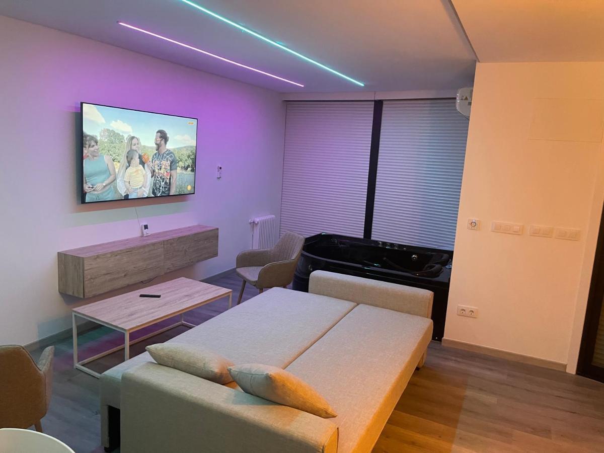 La Lujuria Apartment Ourense Ngoại thất bức ảnh
